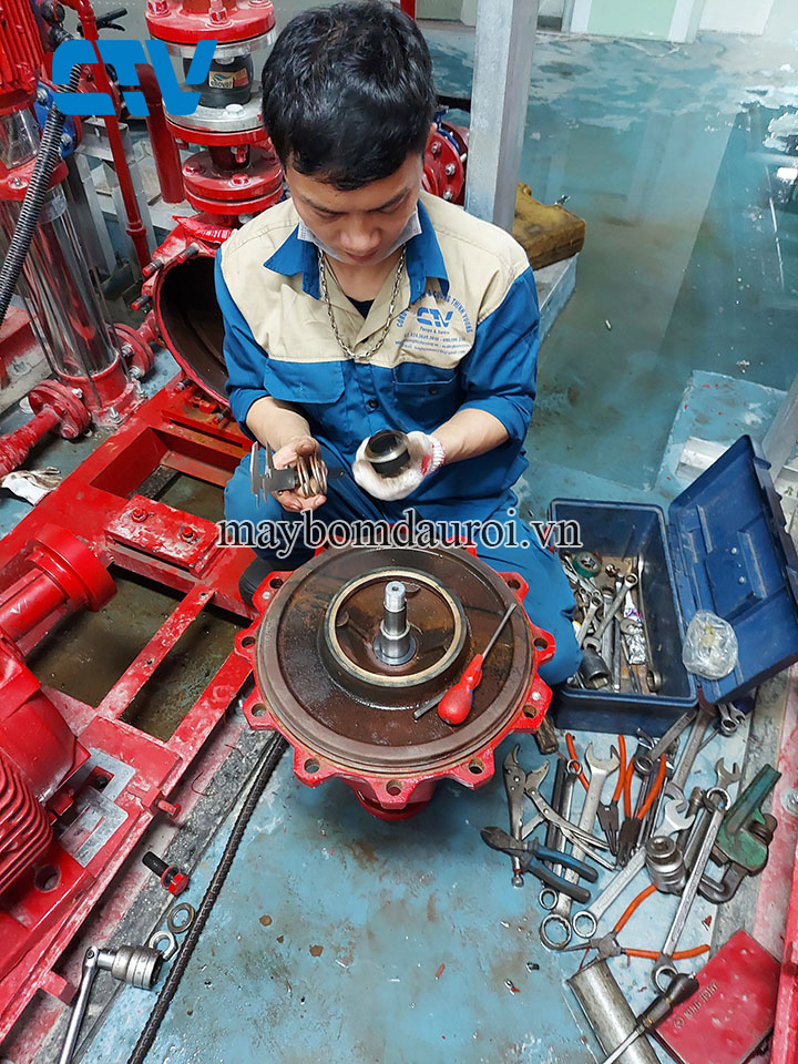 Tại sao phớt máy bơm dù mới vẫn bị rò rỉ?